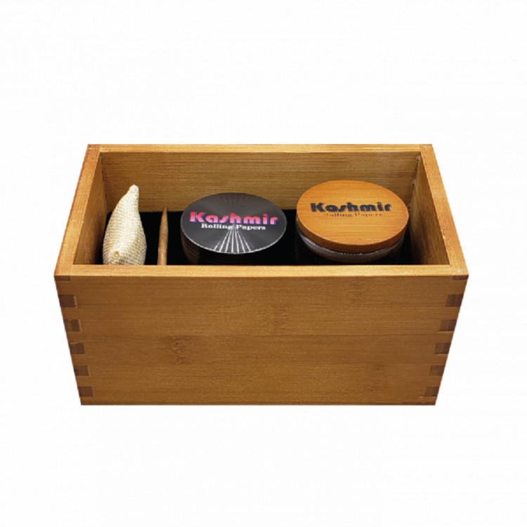 A stash box is a great way to keep your herb fresh, but it's also necessary to have one if you like to smoke a pipe. Glass stash boxes come in many kinds and designs. This glass stash box includes a humidity regulator and temperature gauge. If you're looking for a glass stash box to store your cannabis, this is the perfect product for you.