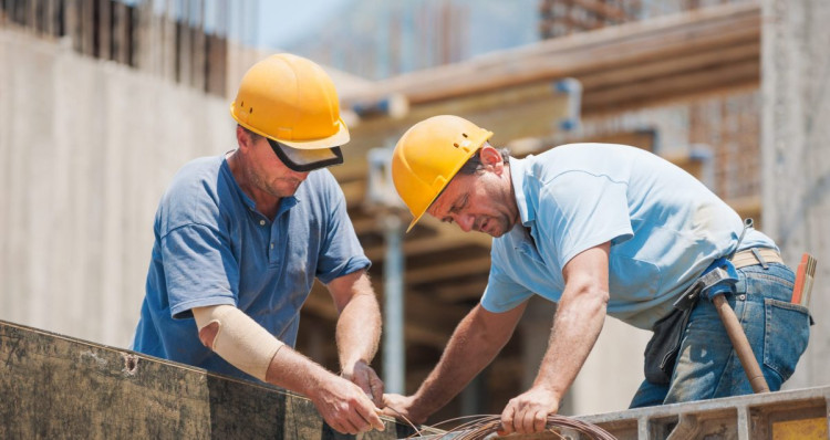 Looking for Workers' Comp Physical Therapy in Portland? Our expert therapists provide tailored rehabilitation for workplace injuries. Find relief and regain strength. Contact us for effective Workers' Compensation PT today!